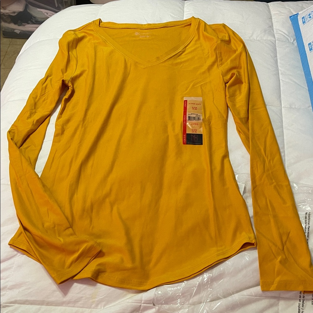 No Boundaries Mustard Yellow, Soft, V-Neck T-Shirt, , Long Sleeve Sm (3-5) NWT